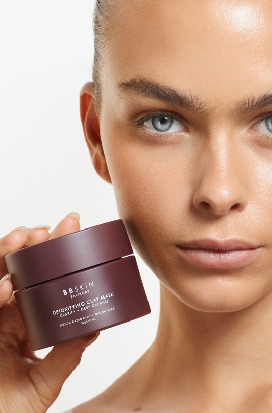 Clay Masks 101: How To Use And Their Amazing Skin Benefits